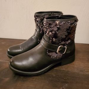 Girls Black Sequin Justice Boots size 6 (youth)